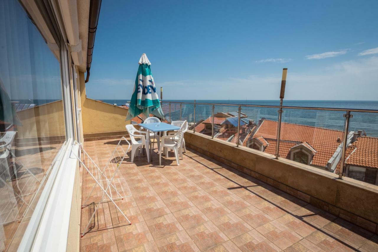 Семеен Хотел Бриз Sozopol Exterior foto